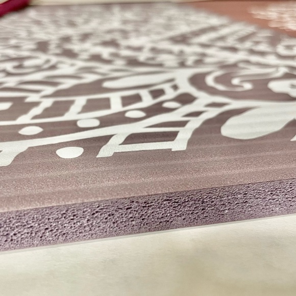 Apana Luxe- Knee, Elbow, Head cushion. Extra support when U workout. 10mm thick. - Picture 7 of 9